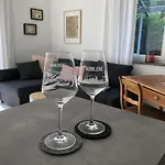 Moselidylle Und Cityflair - Beth *