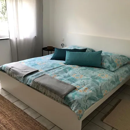 Moselidylle Und Cityflair - Beth * Koblenz